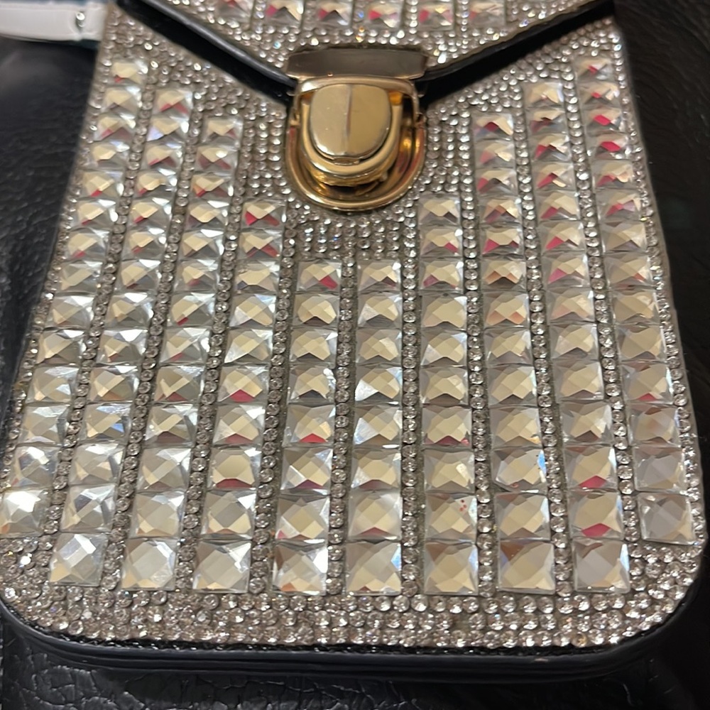 Phone case - Picture 9 of 11